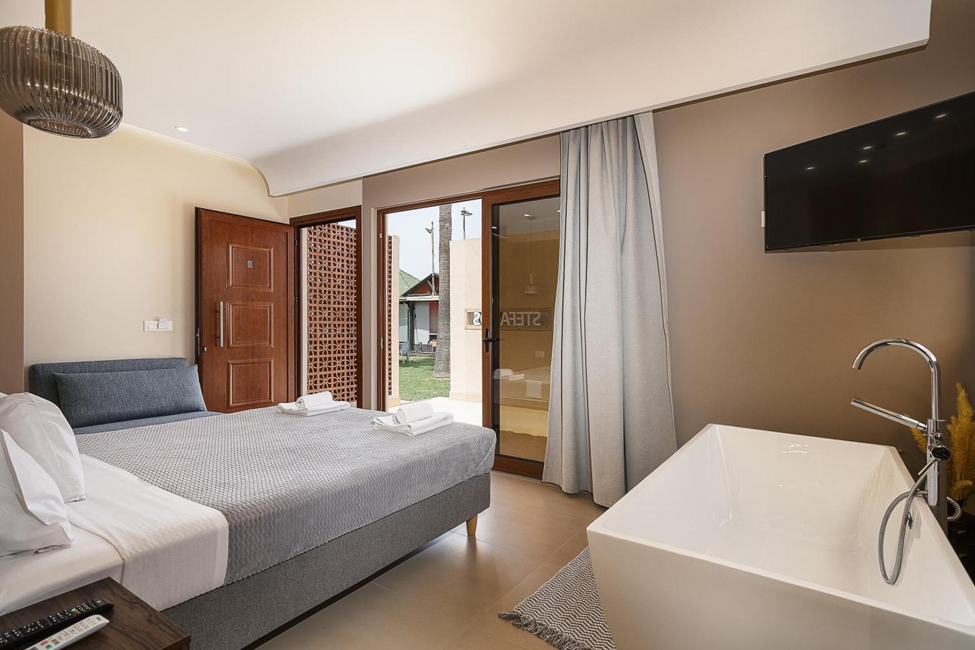 La Palma Beachfront Suites Georgioupoli Exterior foto